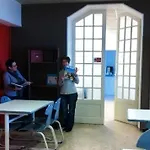 Ymca Les Avignon ホステル ヴィルヌーヴ・レ・ザヴィニョン