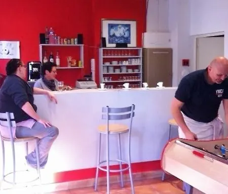 Hostel Ymca Les Avignon *